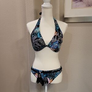 Tropical Leaf Print Halter Bikini Set